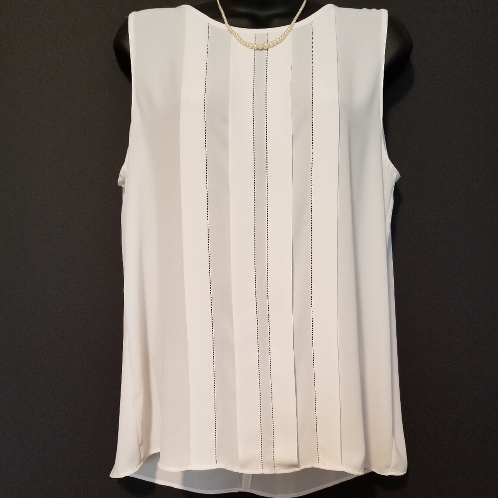 Classic Ecru Shell, Ann Taylor, Size M